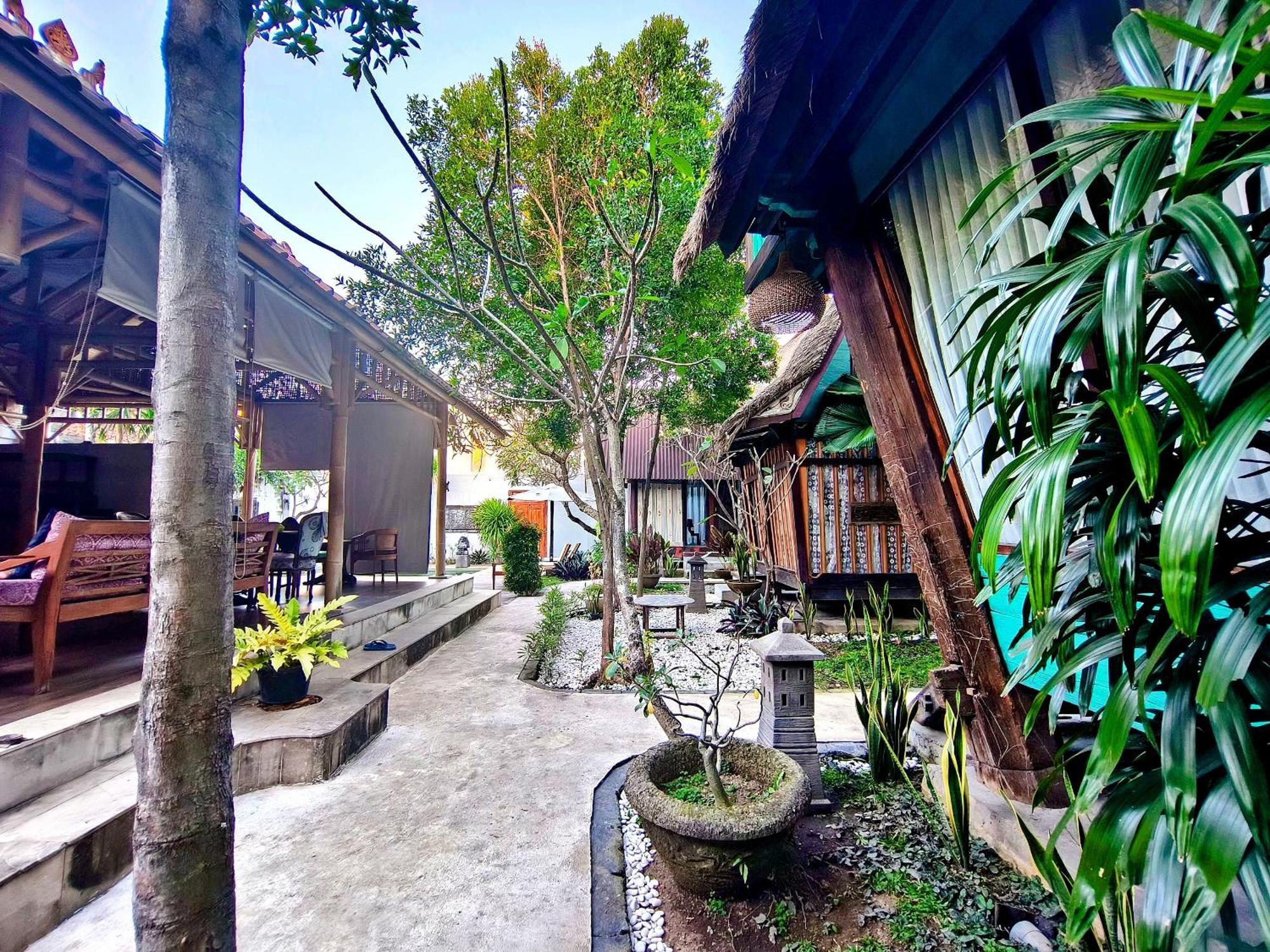 Bed and Breakfast Panda Lumbung à Sanur Extérieur photo