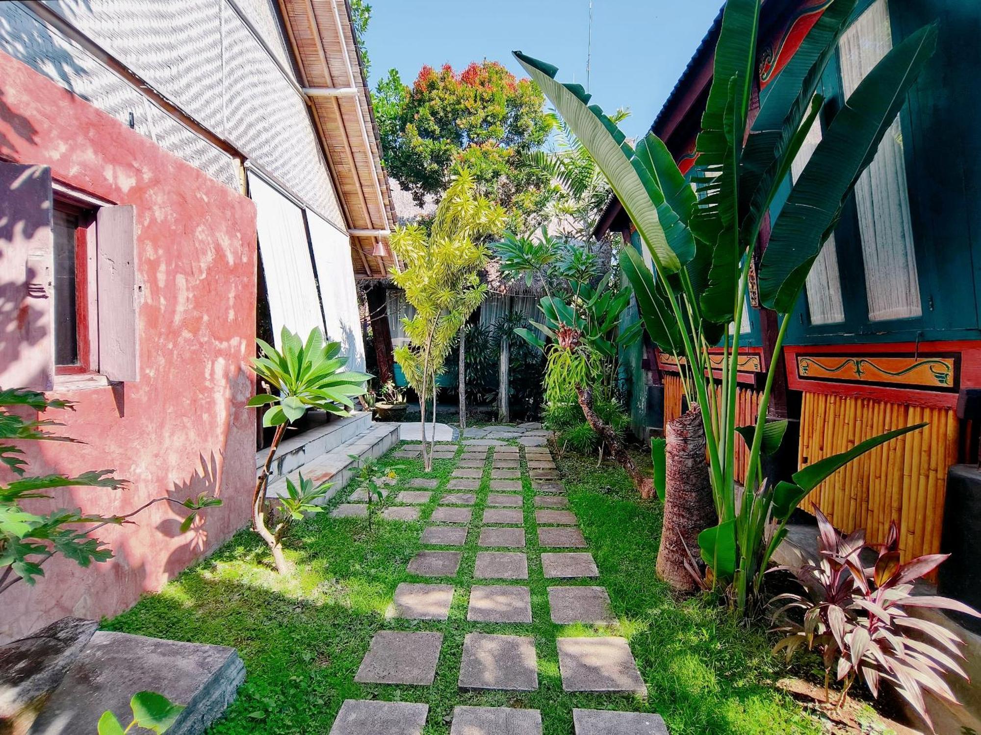 Bed and Breakfast Panda Lumbung à Sanur Extérieur photo