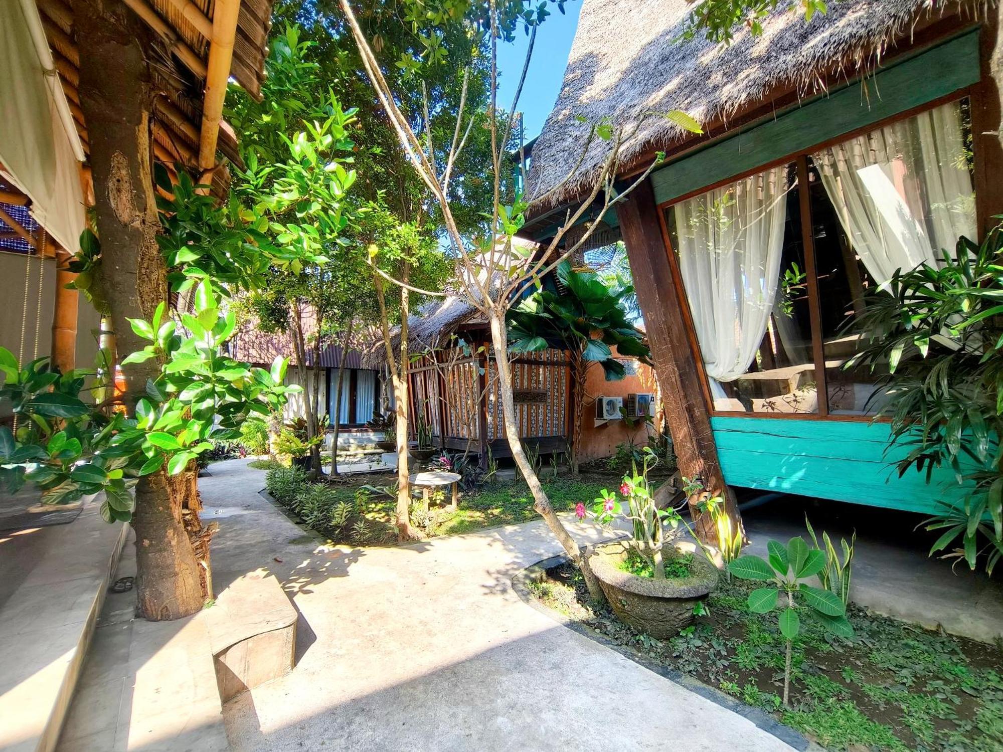 Bed and Breakfast Panda Lumbung à Sanur Extérieur photo