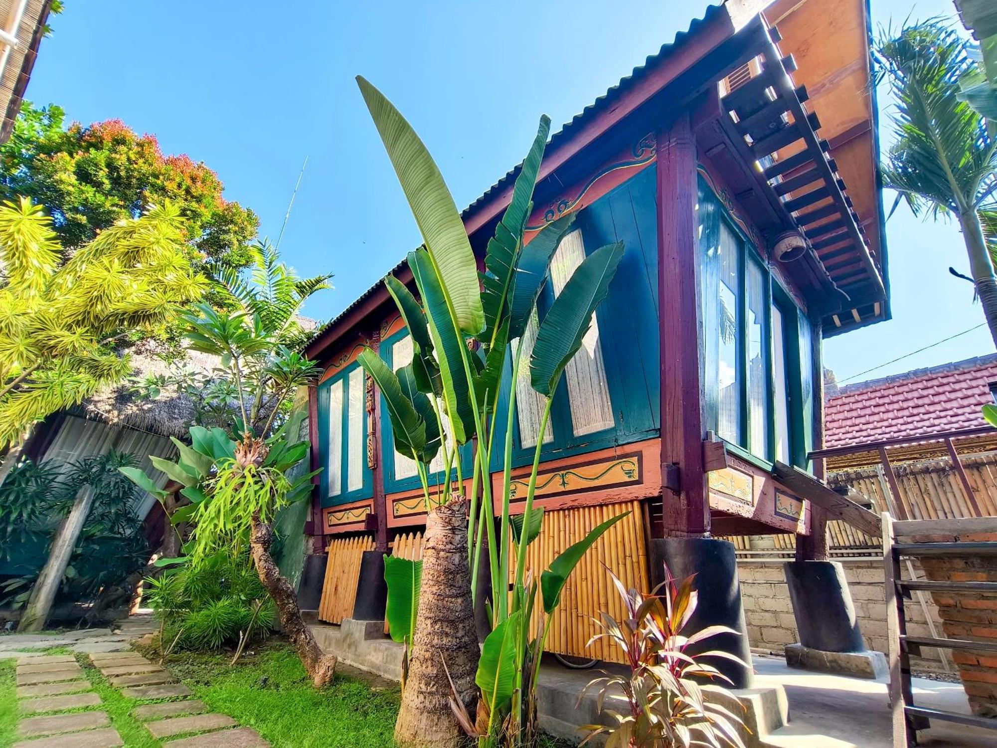 Bed and Breakfast Panda Lumbung à Sanur Extérieur photo